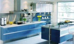 Голубой цвет в интерьере кухни
