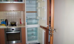 Как холодильник спрятать в шкаф кухонного гарнитура своими руками