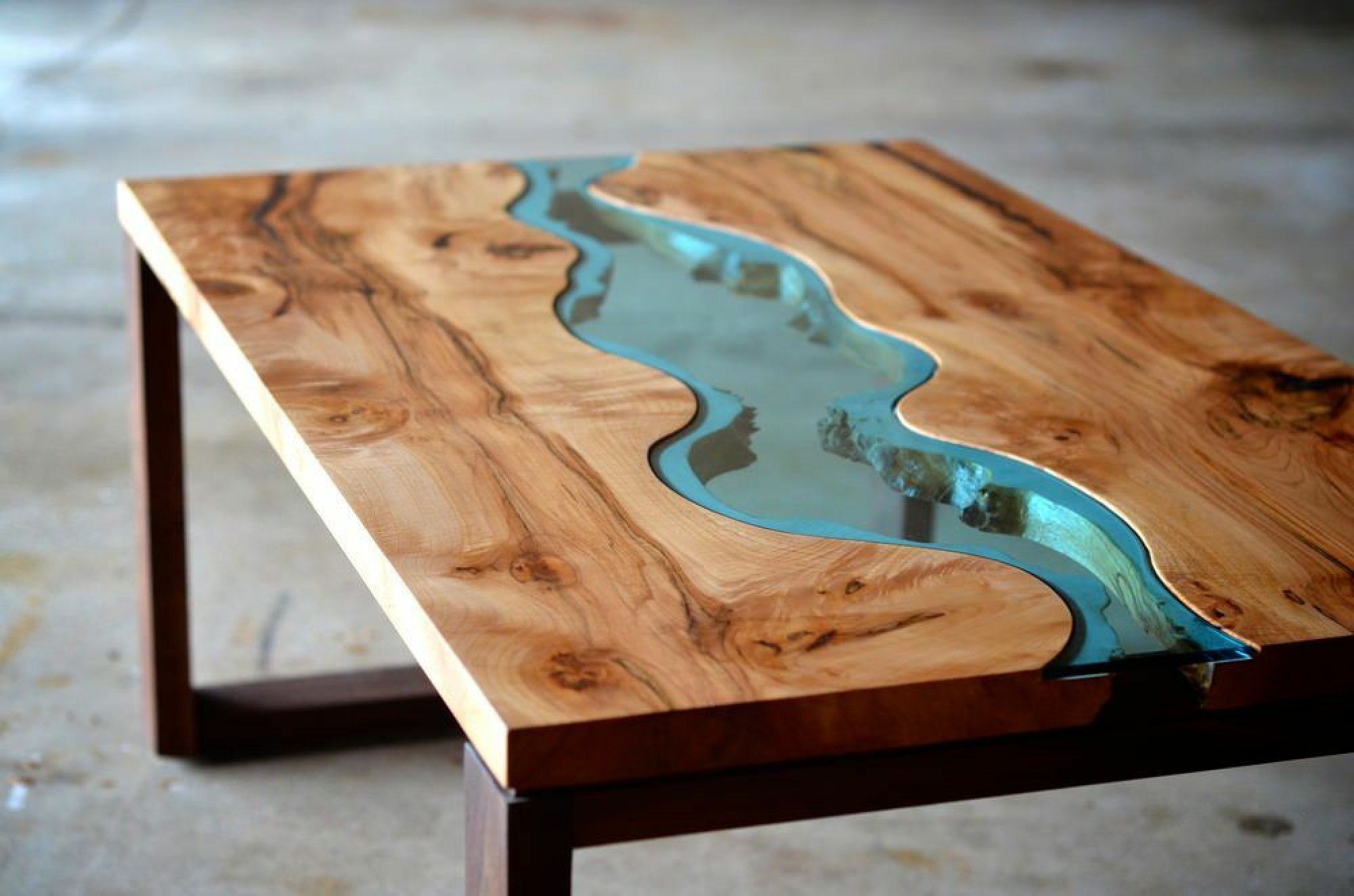 эпоксидная смола стол из дерева