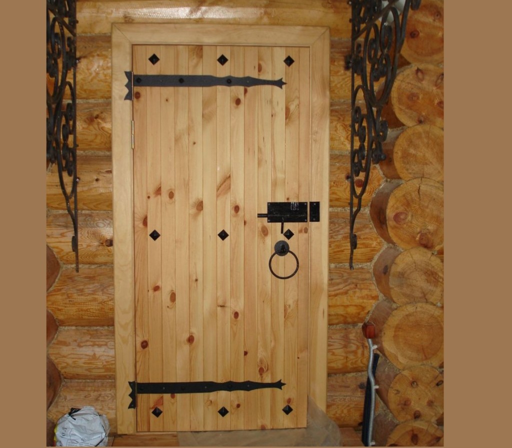 Как сделать входную и межкомнатную деревянную дверь своими руками: схема изготовления