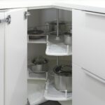 угловые напольные шкафы для кухни 6