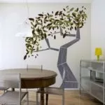 геометрическое дерево на стене